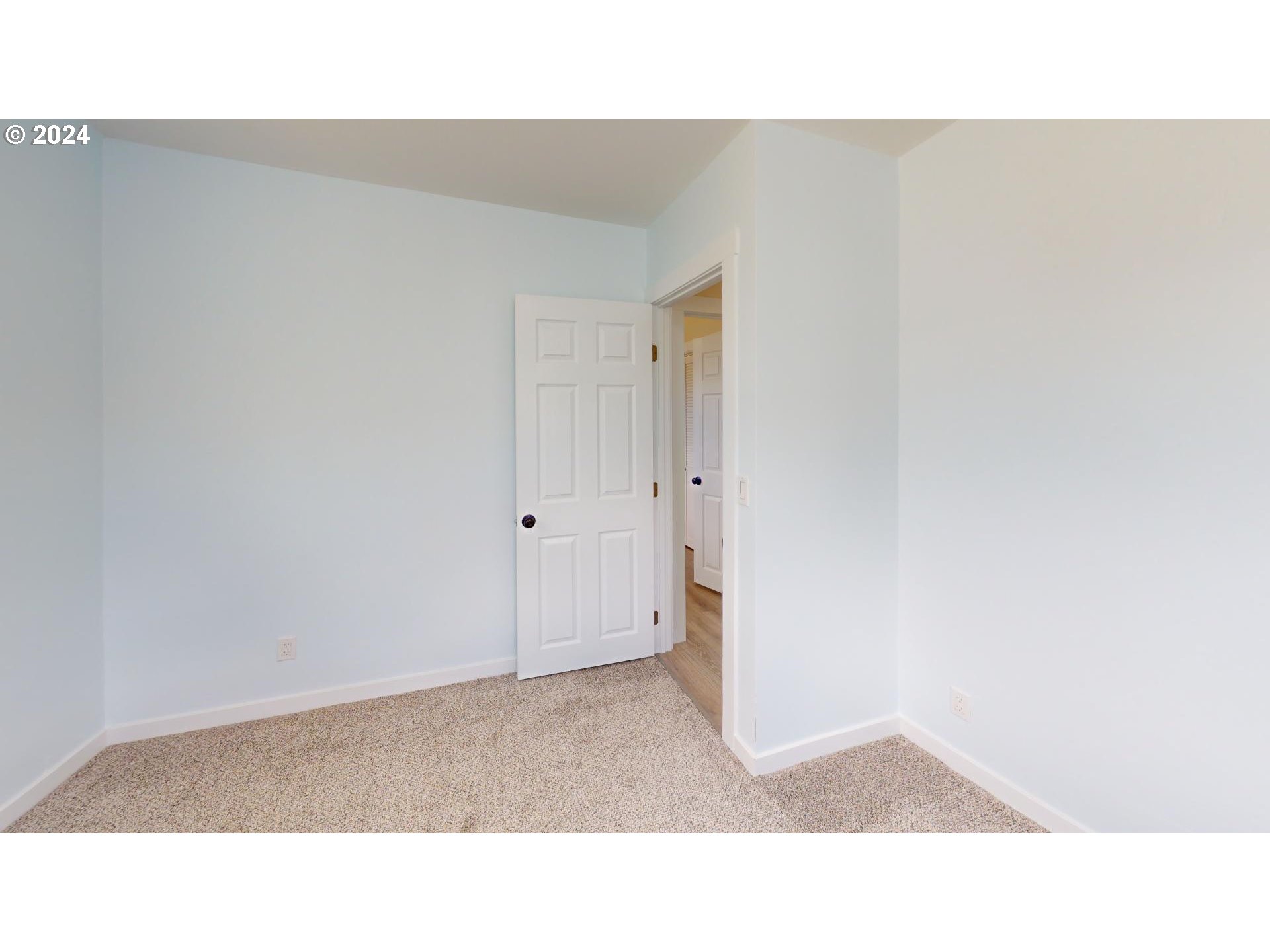 1020 W AIRPORT RD