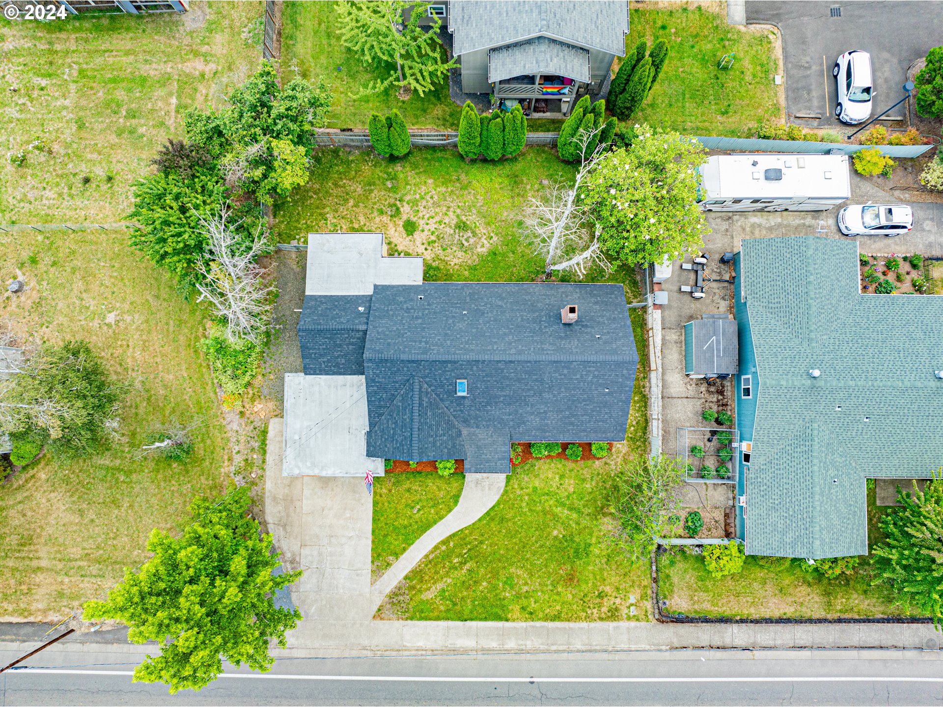 1020 W AIRPORT RD