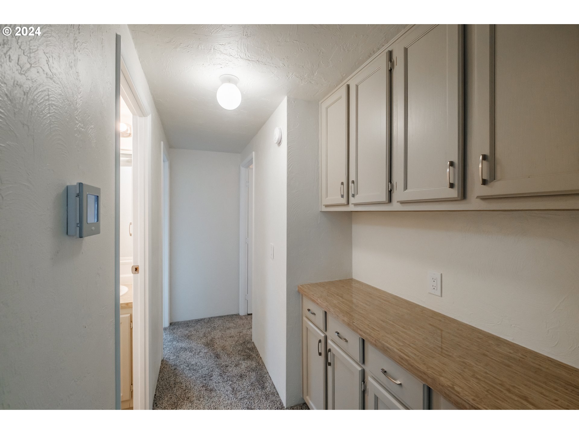 3800 S MOUNTAIN VIEW DR