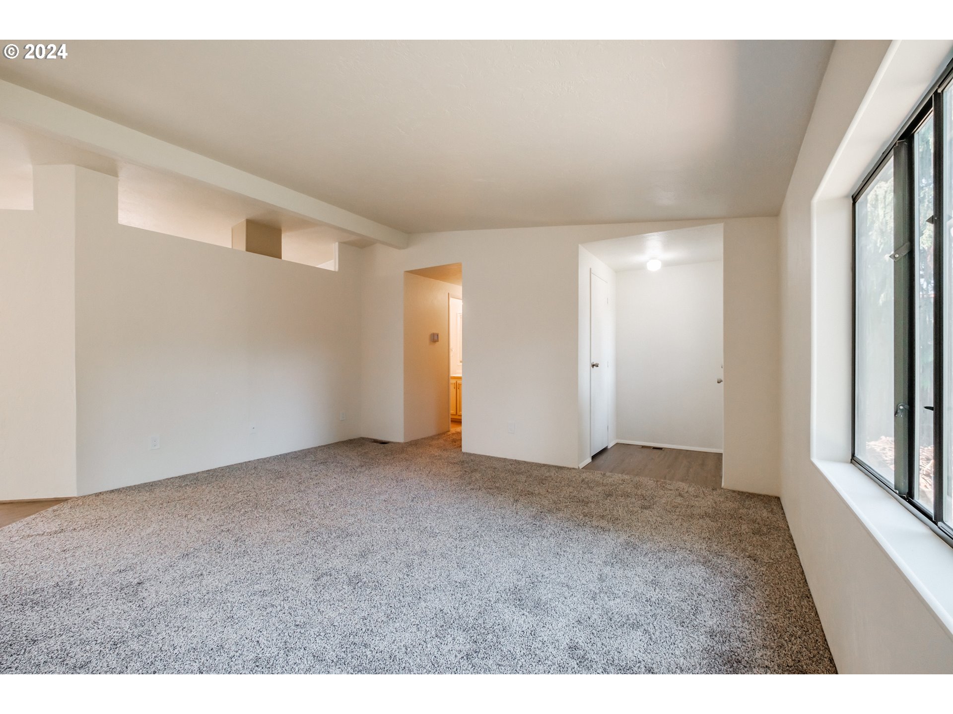3800 S MOUNTAIN VIEW DR