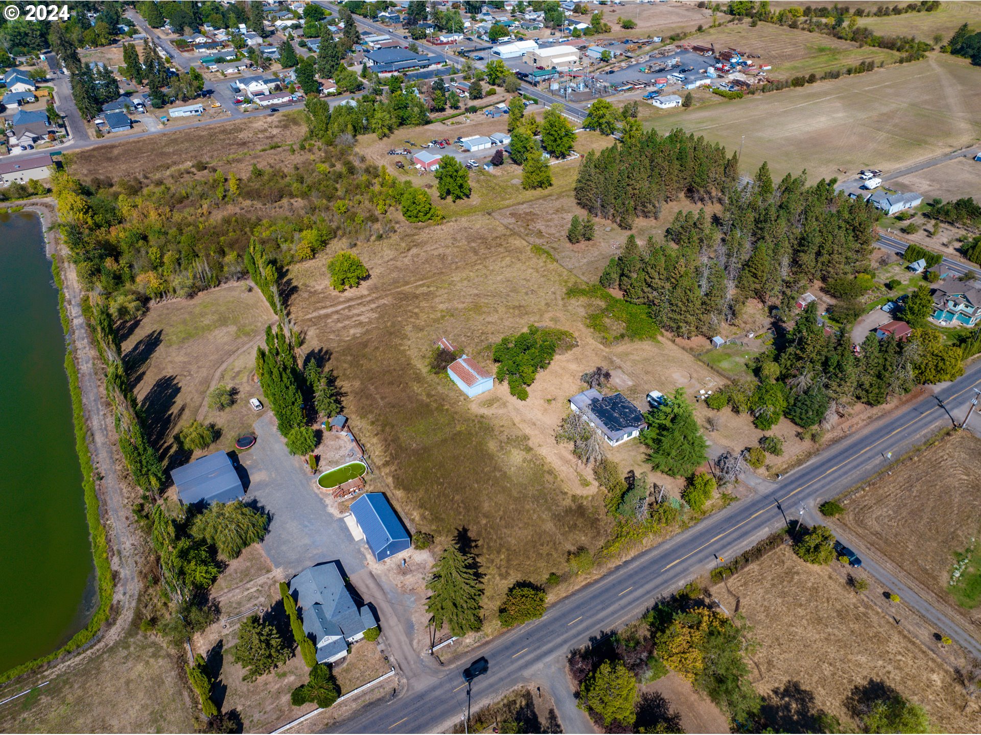 38918 GILKEY RD