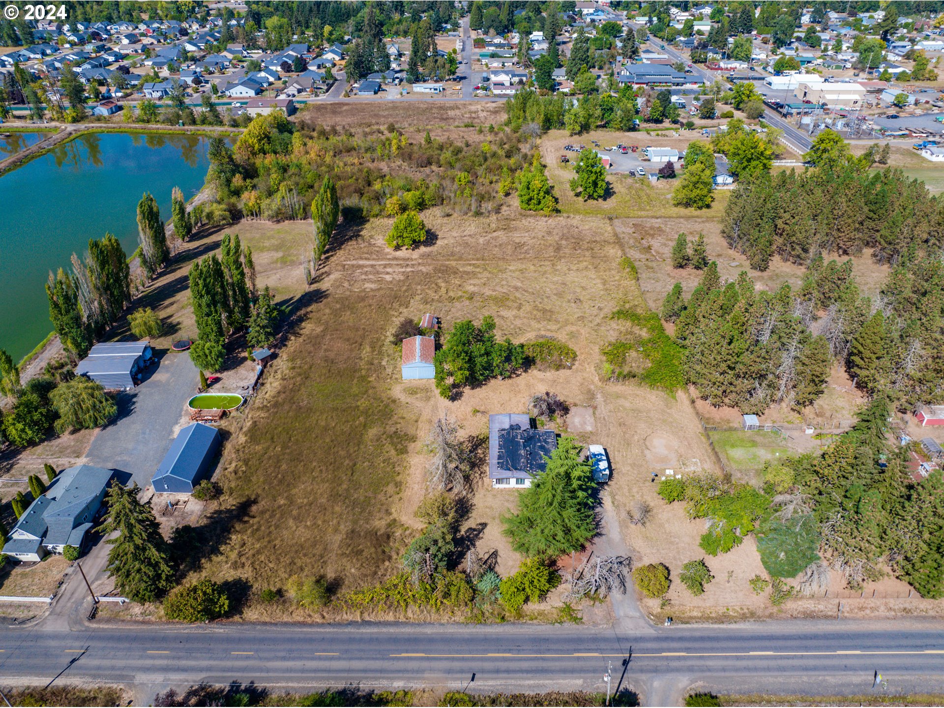 38918 GILKEY RD