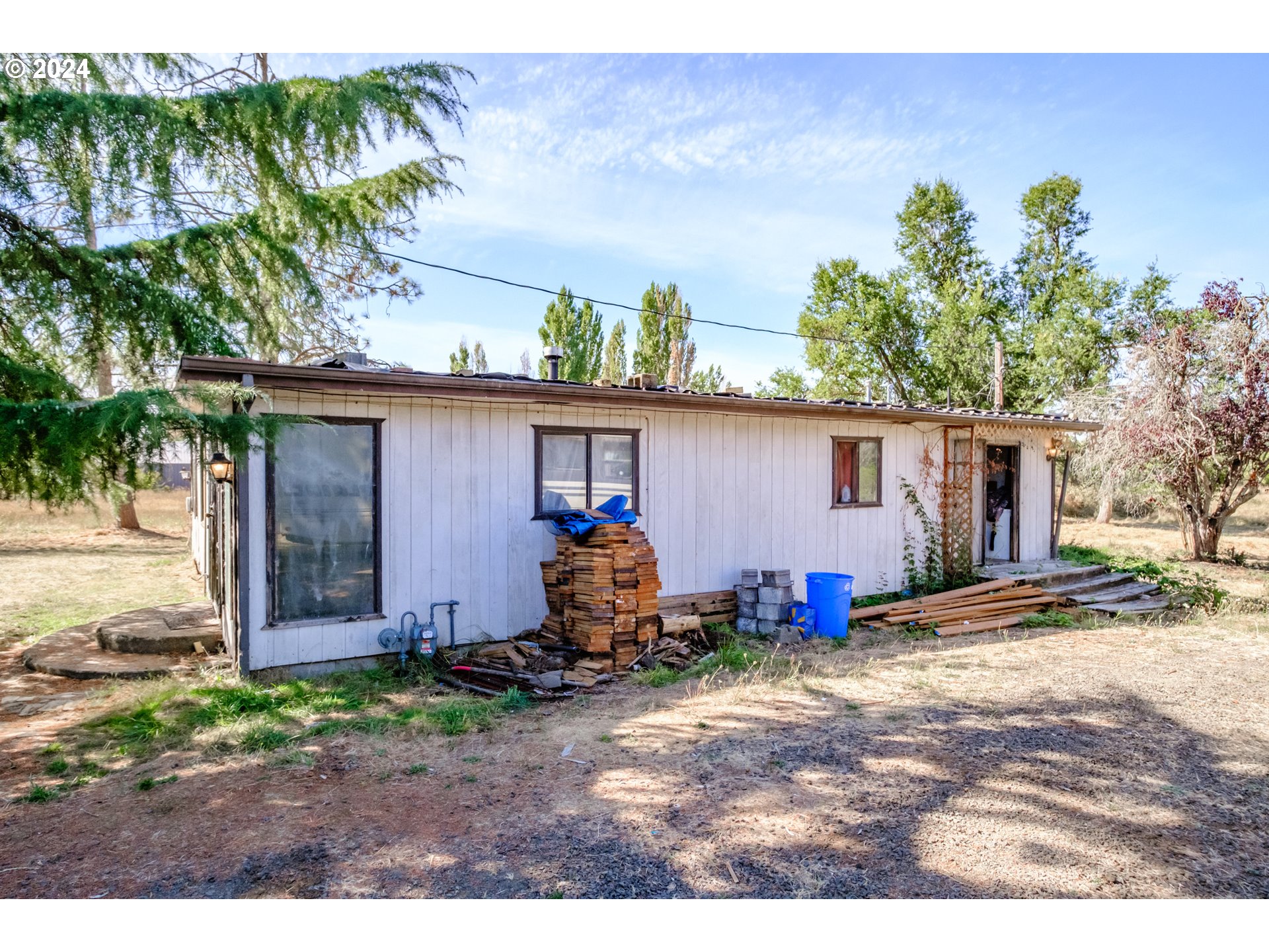 38918 GILKEY RD