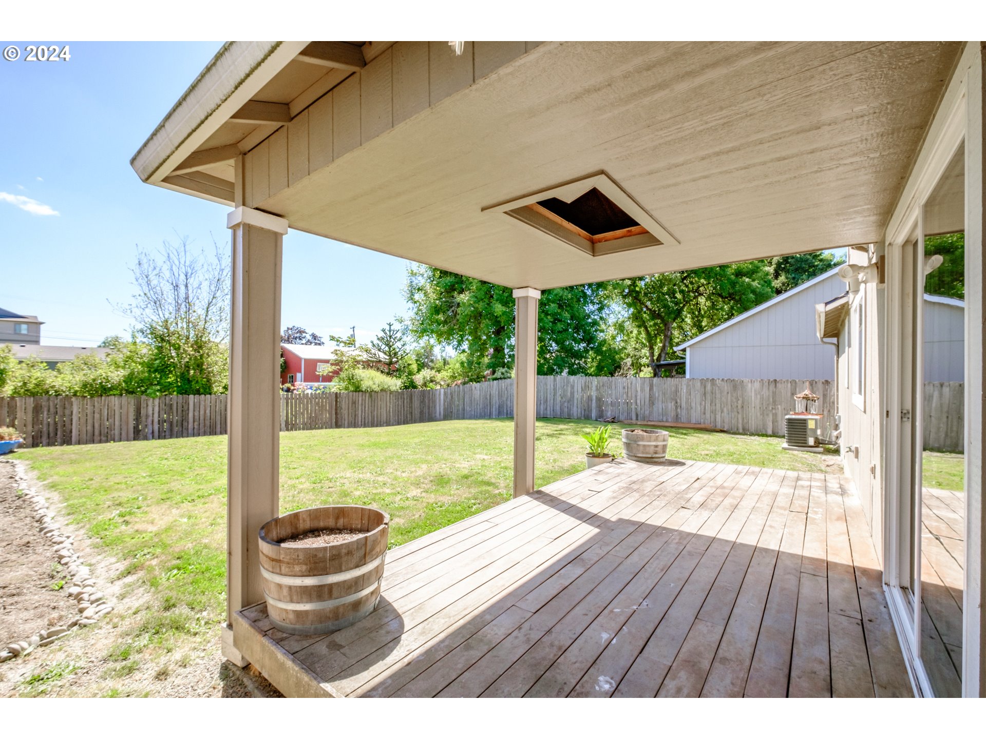 817 GRIFFIN DR