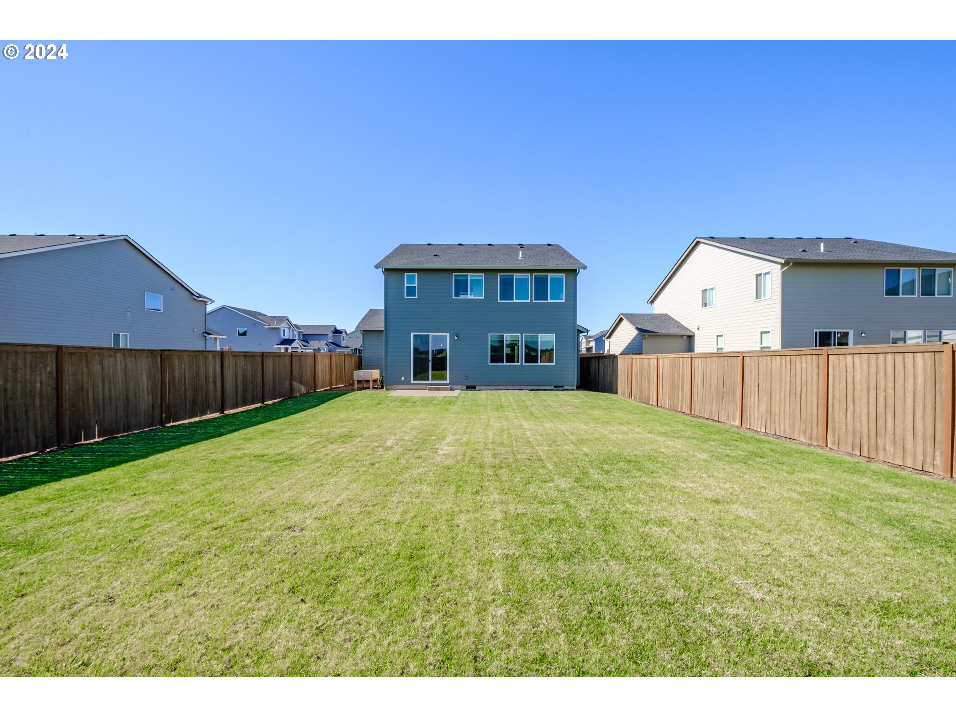 2597 W 13TH PL