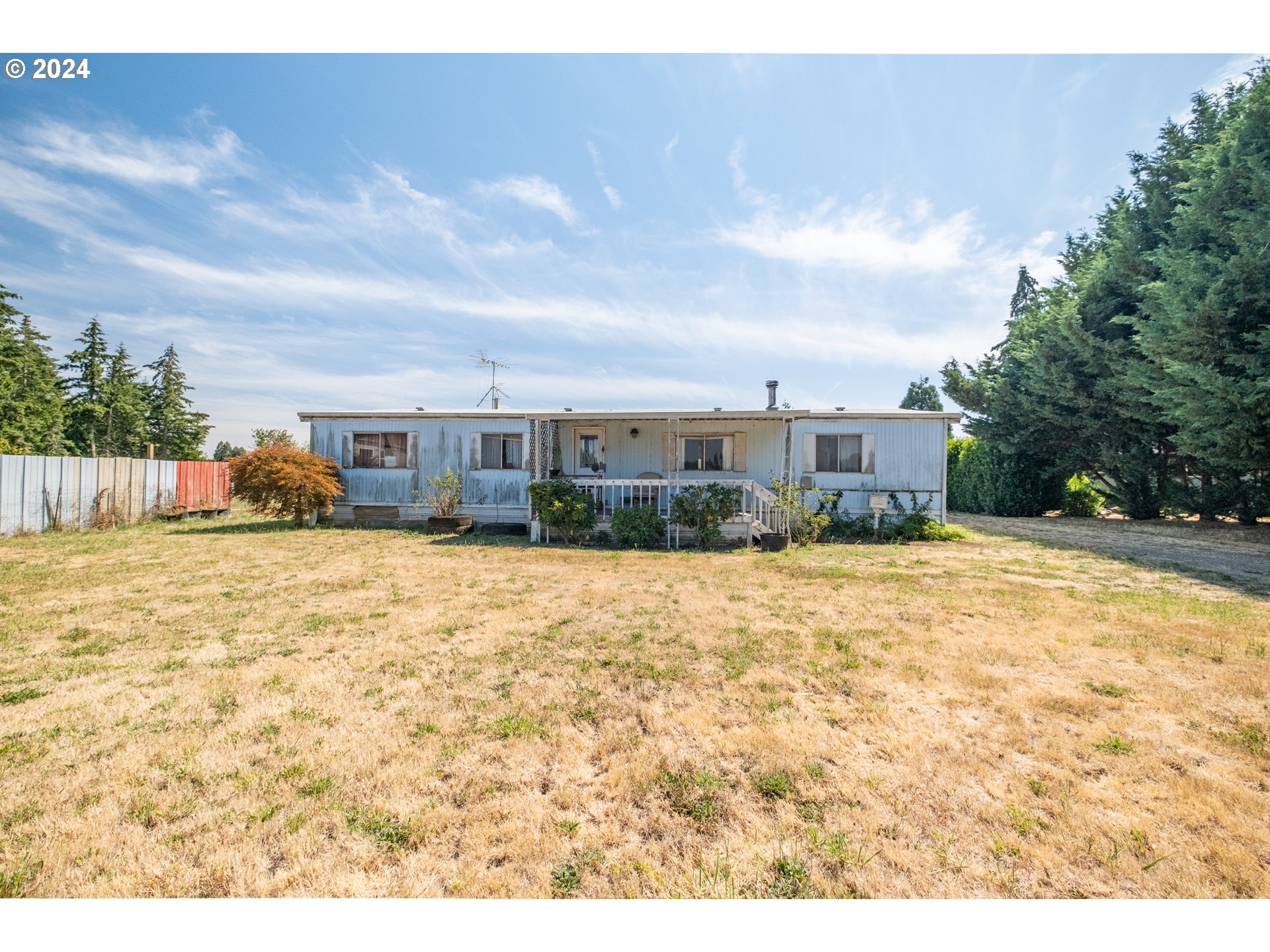 37456 CRABTREE DR