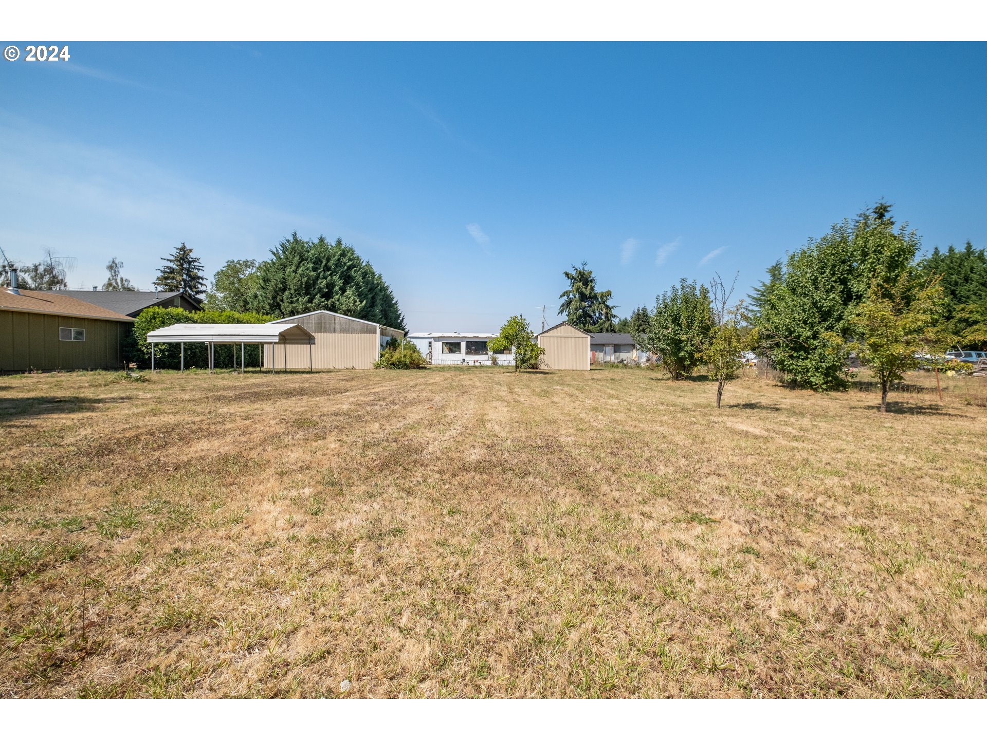 37456 CRABTREE DR