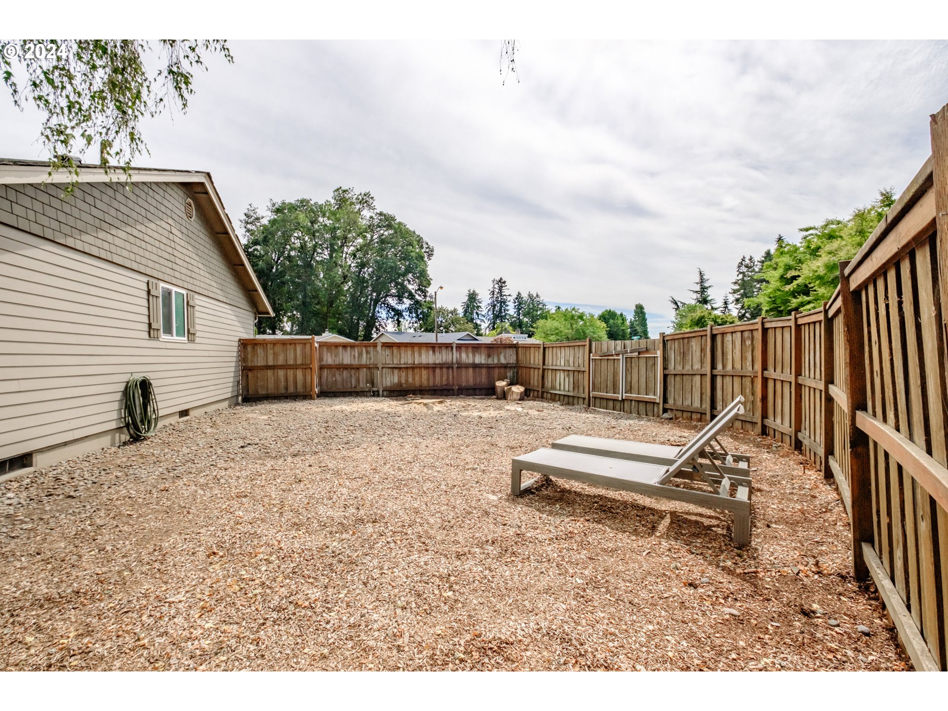 235 TAMARA ST