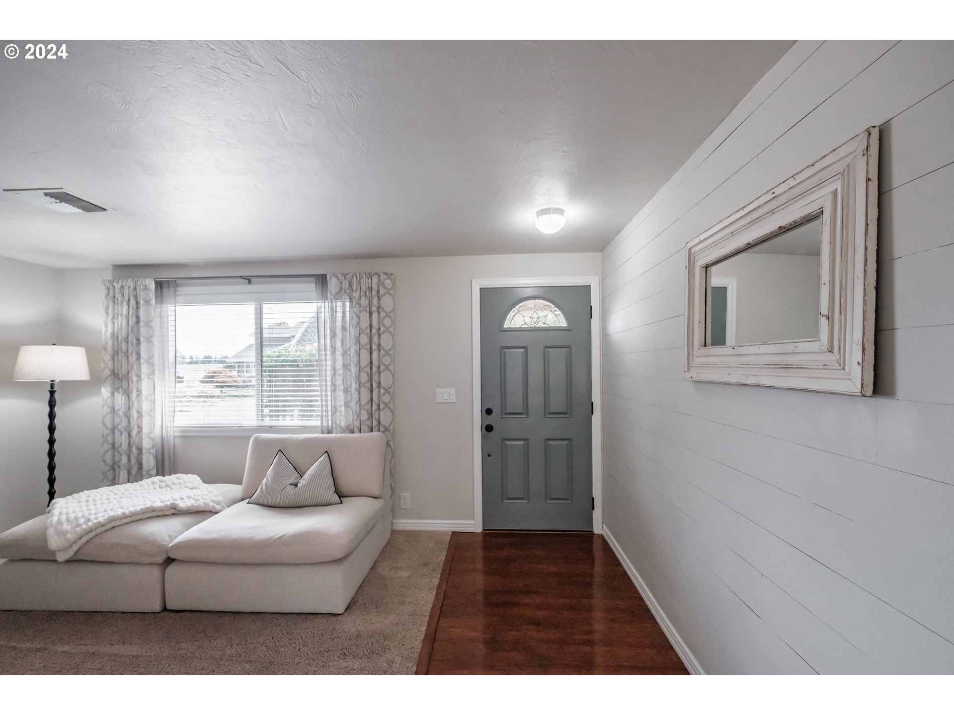 235 TAMARA ST