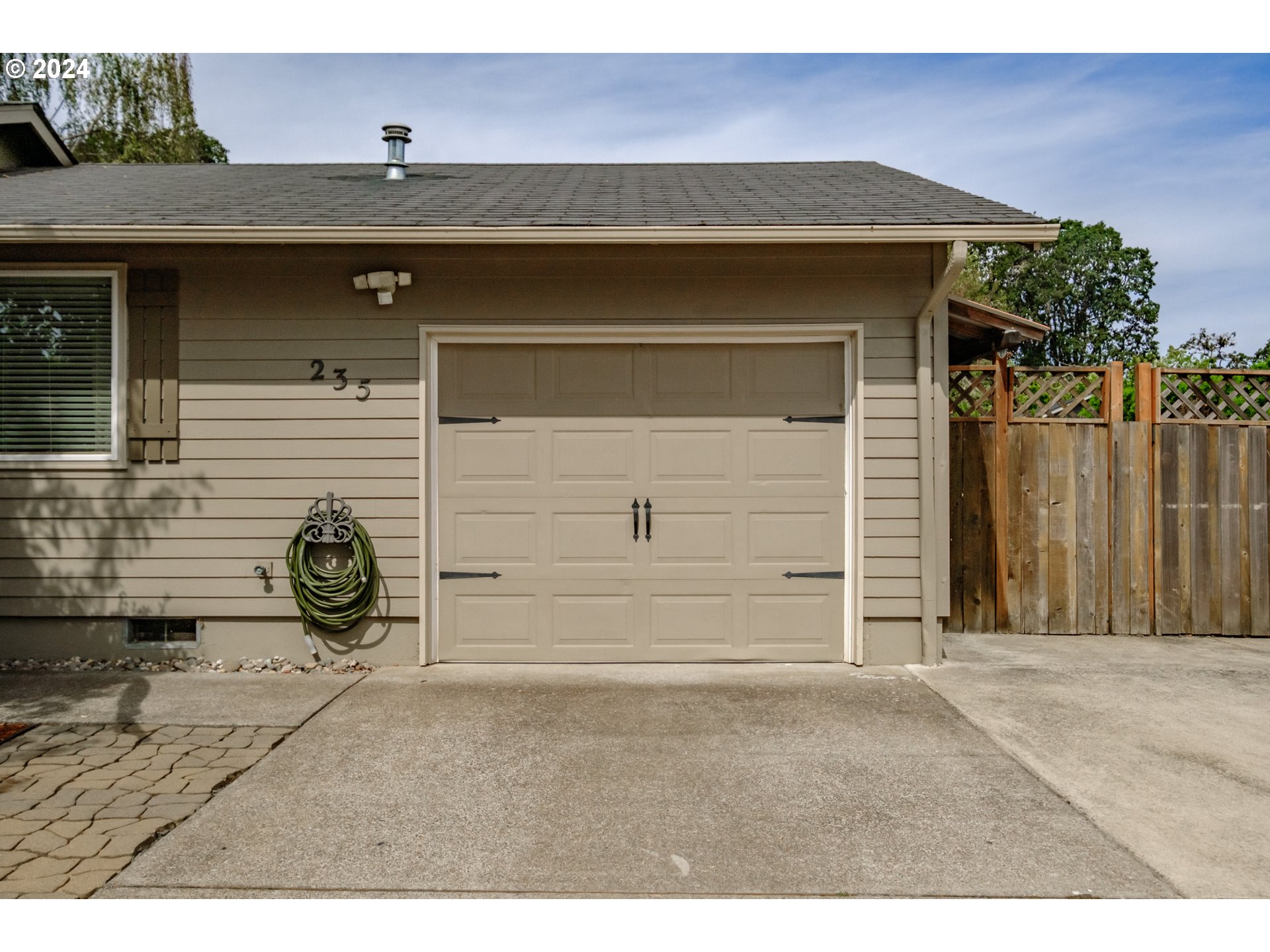 235 TAMARA ST