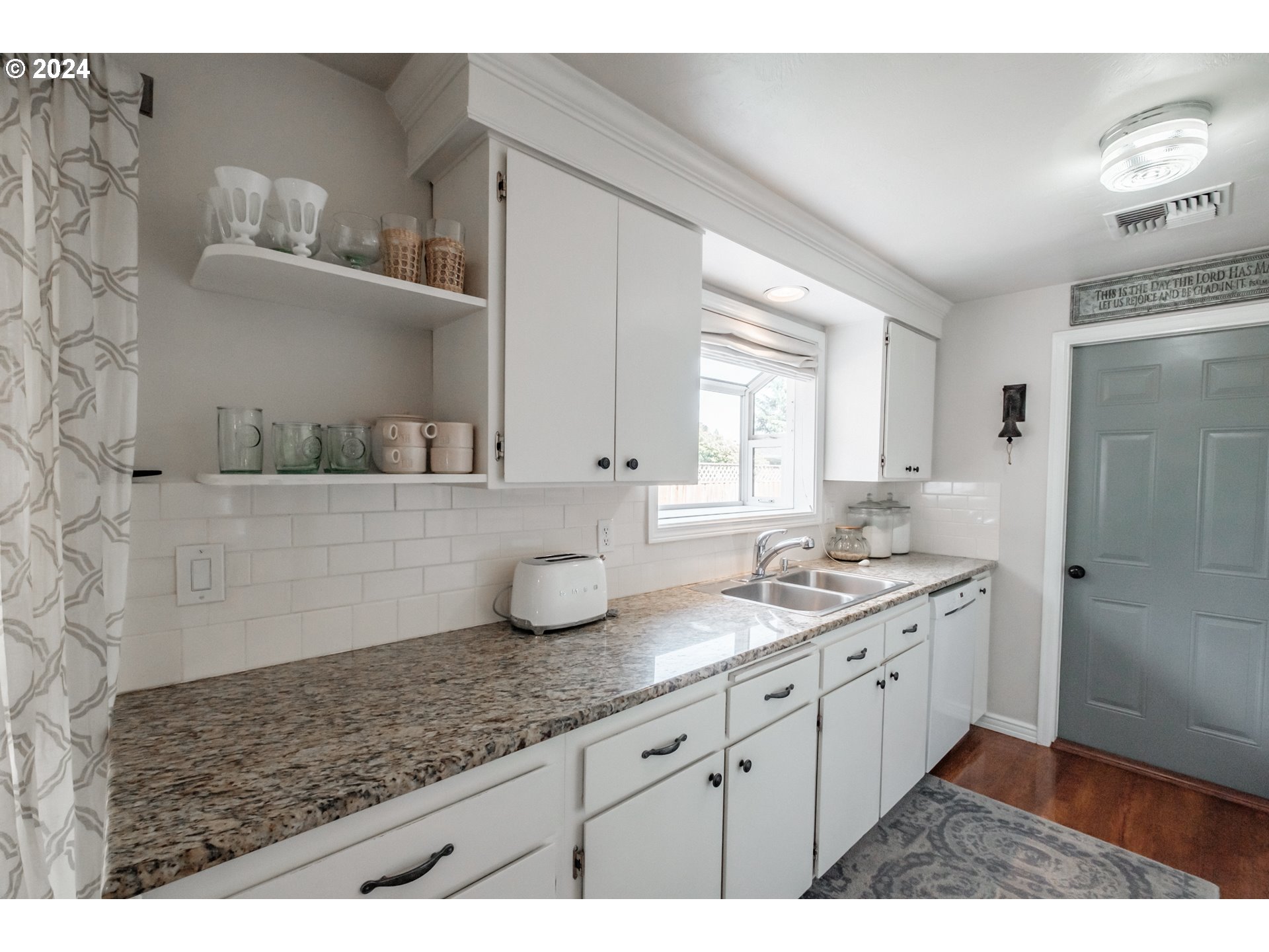 235 TAMARA ST