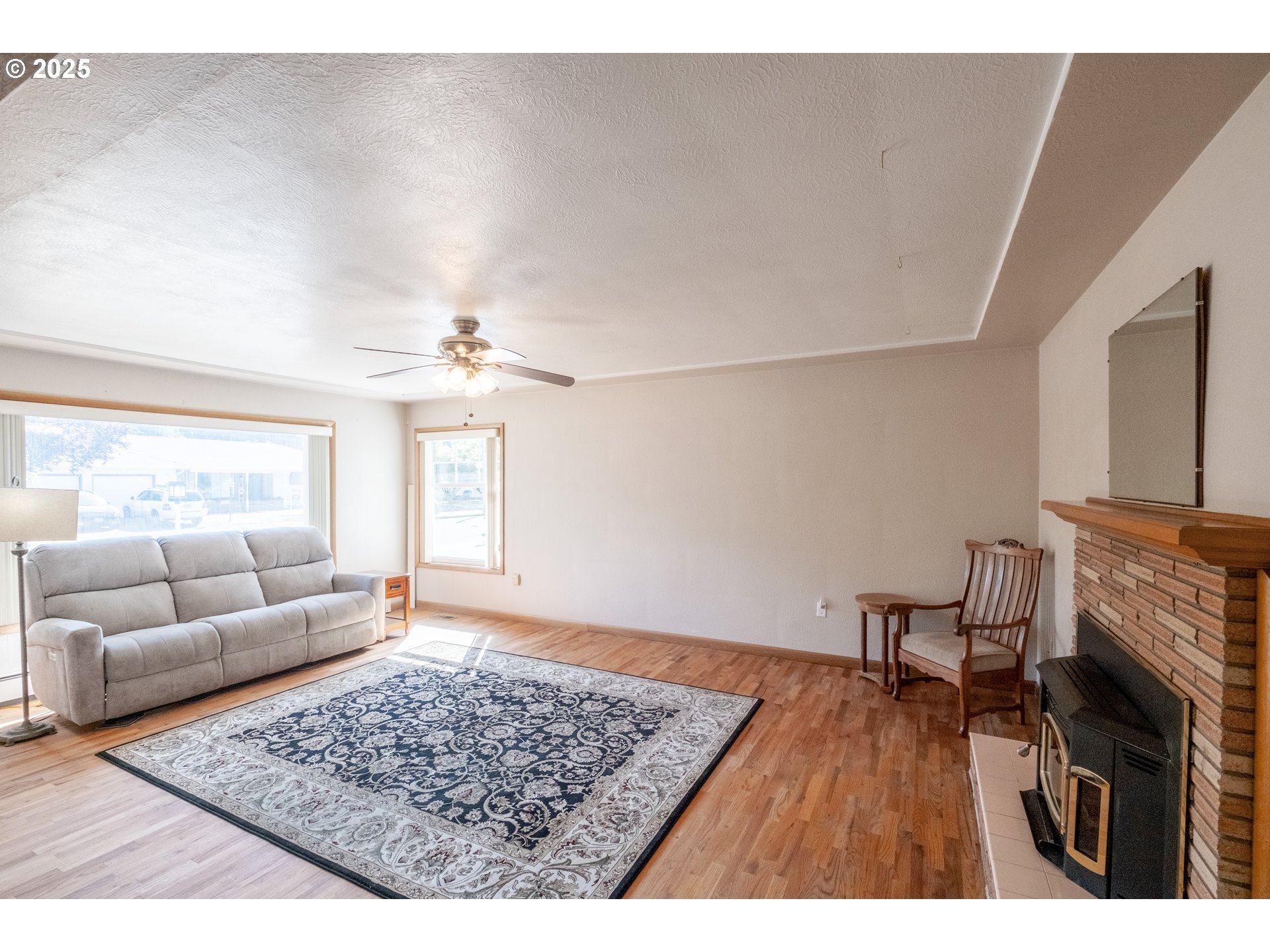 3150 14TH AVE