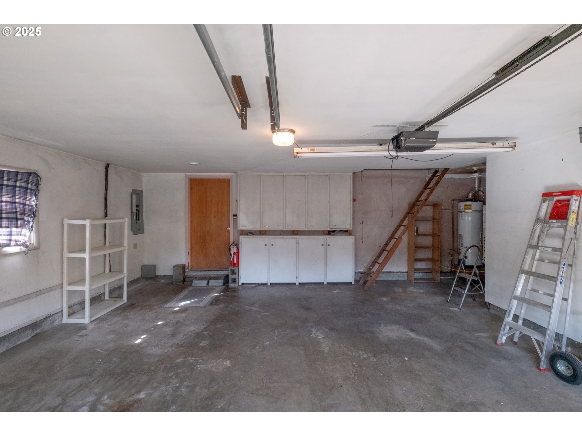 3150 14TH AVE