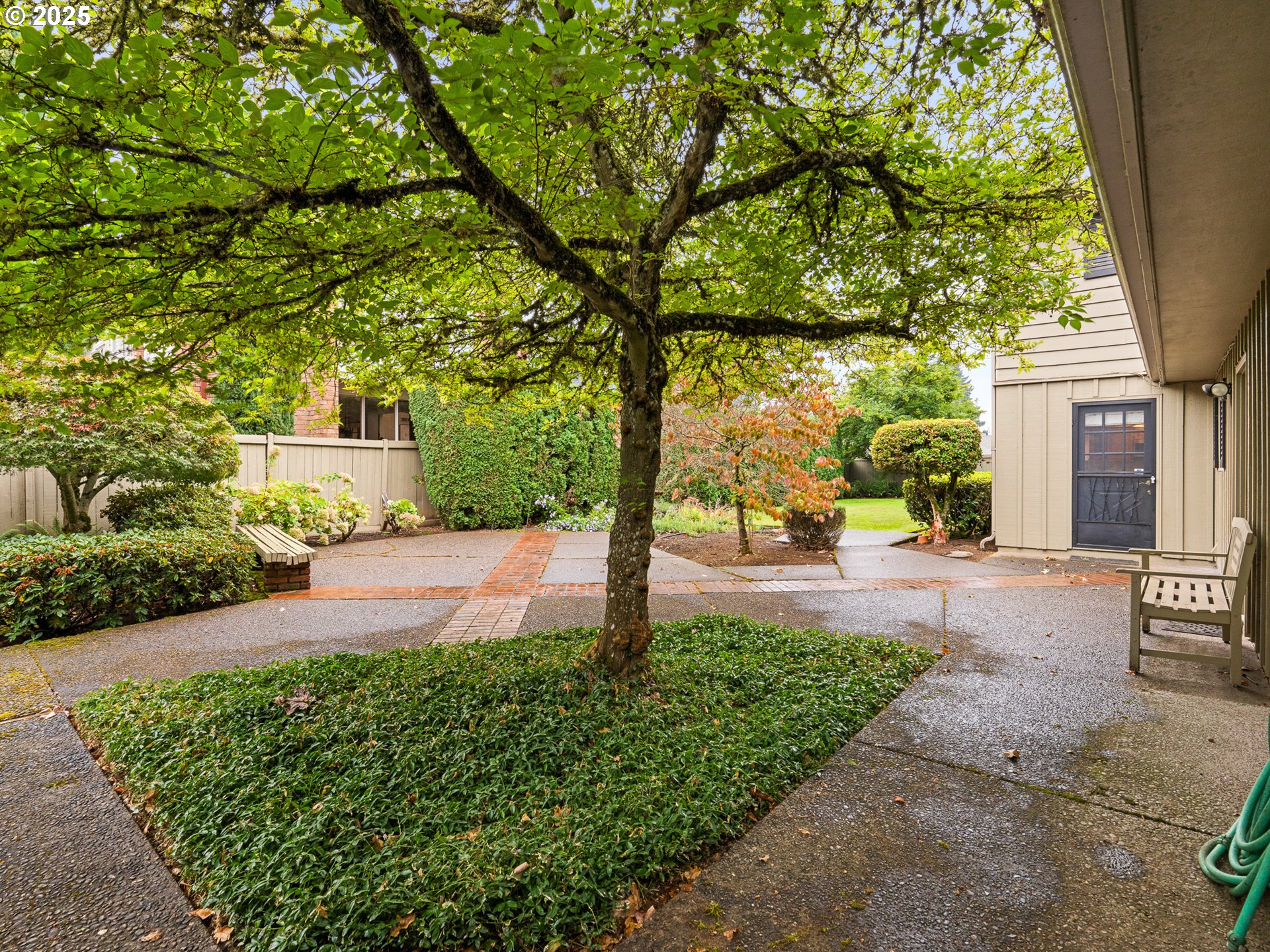 4290 ALDERBROOK AVE SE