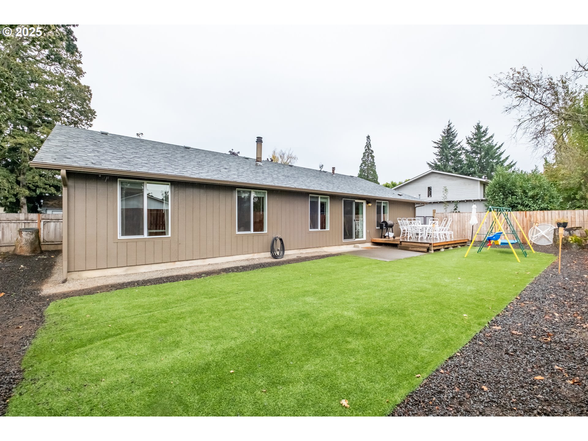 500 ANGELEE CT, Lebanon