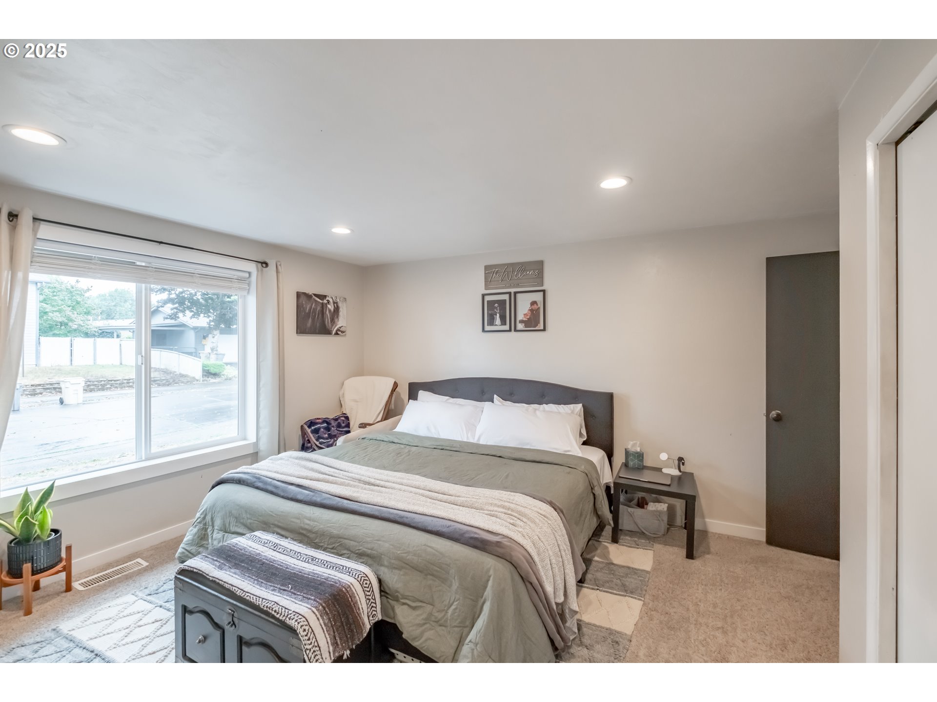 500 ANGELEE CT, Lebanon