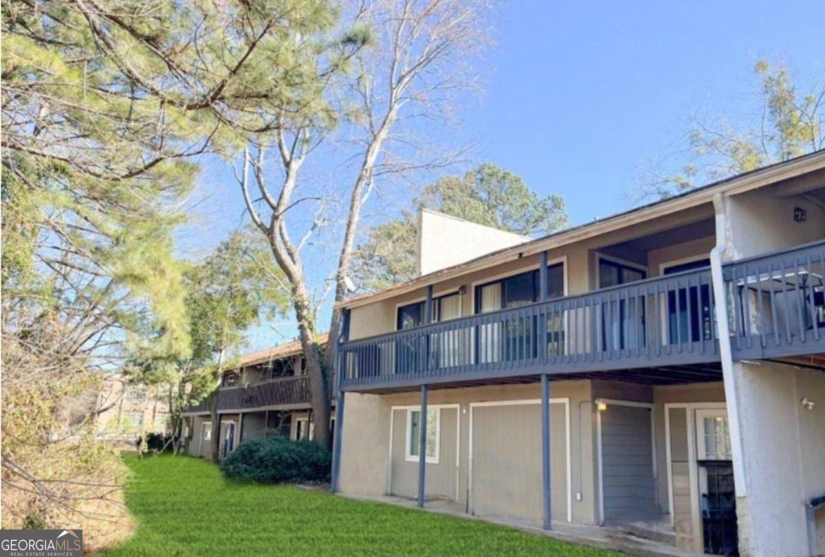 3575 Oakvale Road # 107