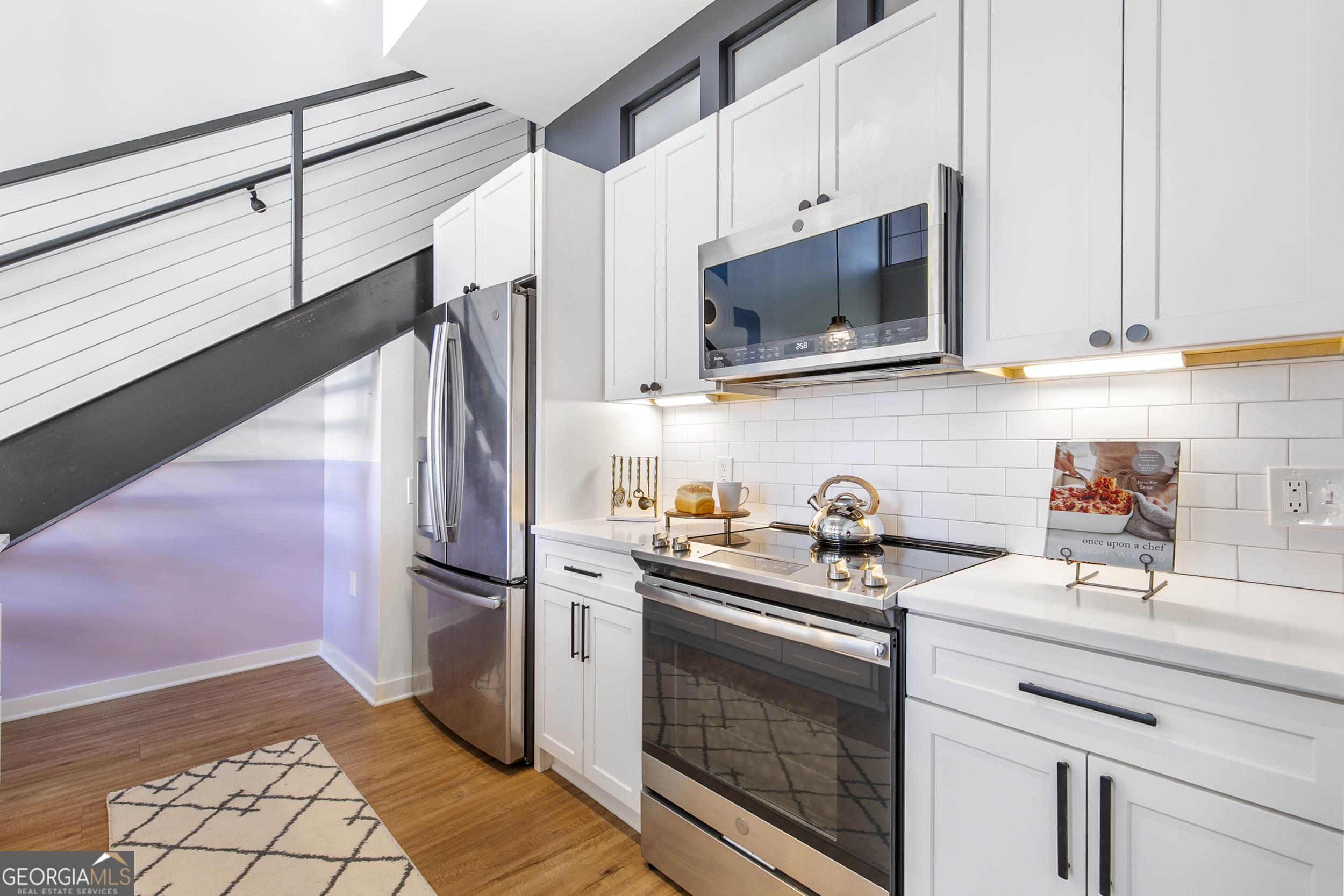 260 18th Street NW # 10202