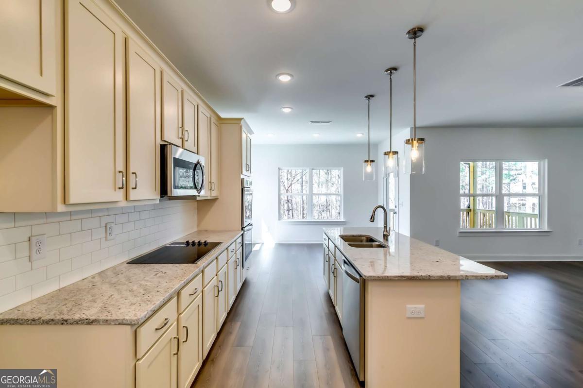537 Principal Meridian Drive