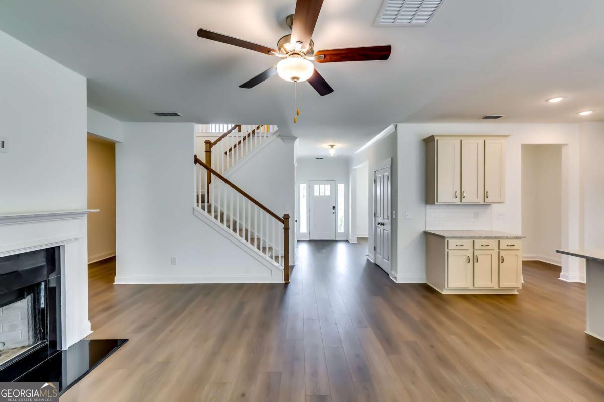 537 Principal Meridian Drive