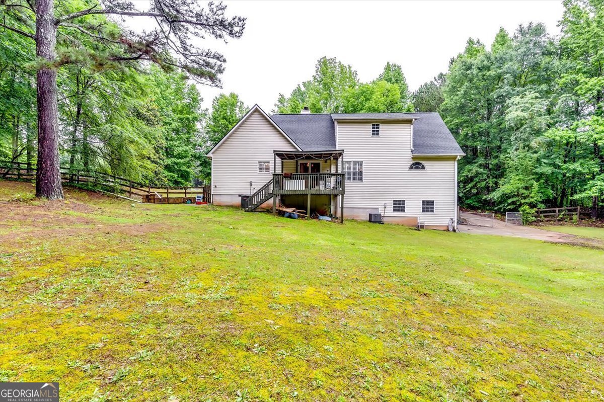 2200 E Lake Road