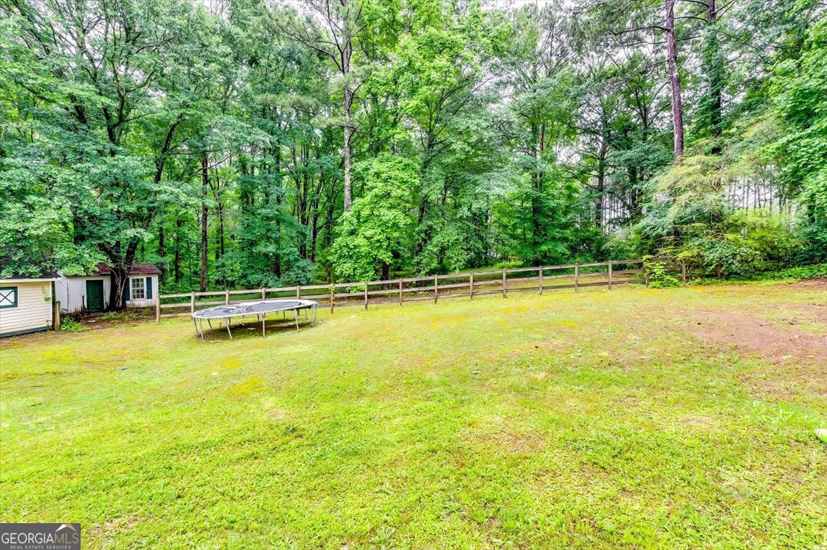 2200 E Lake Road