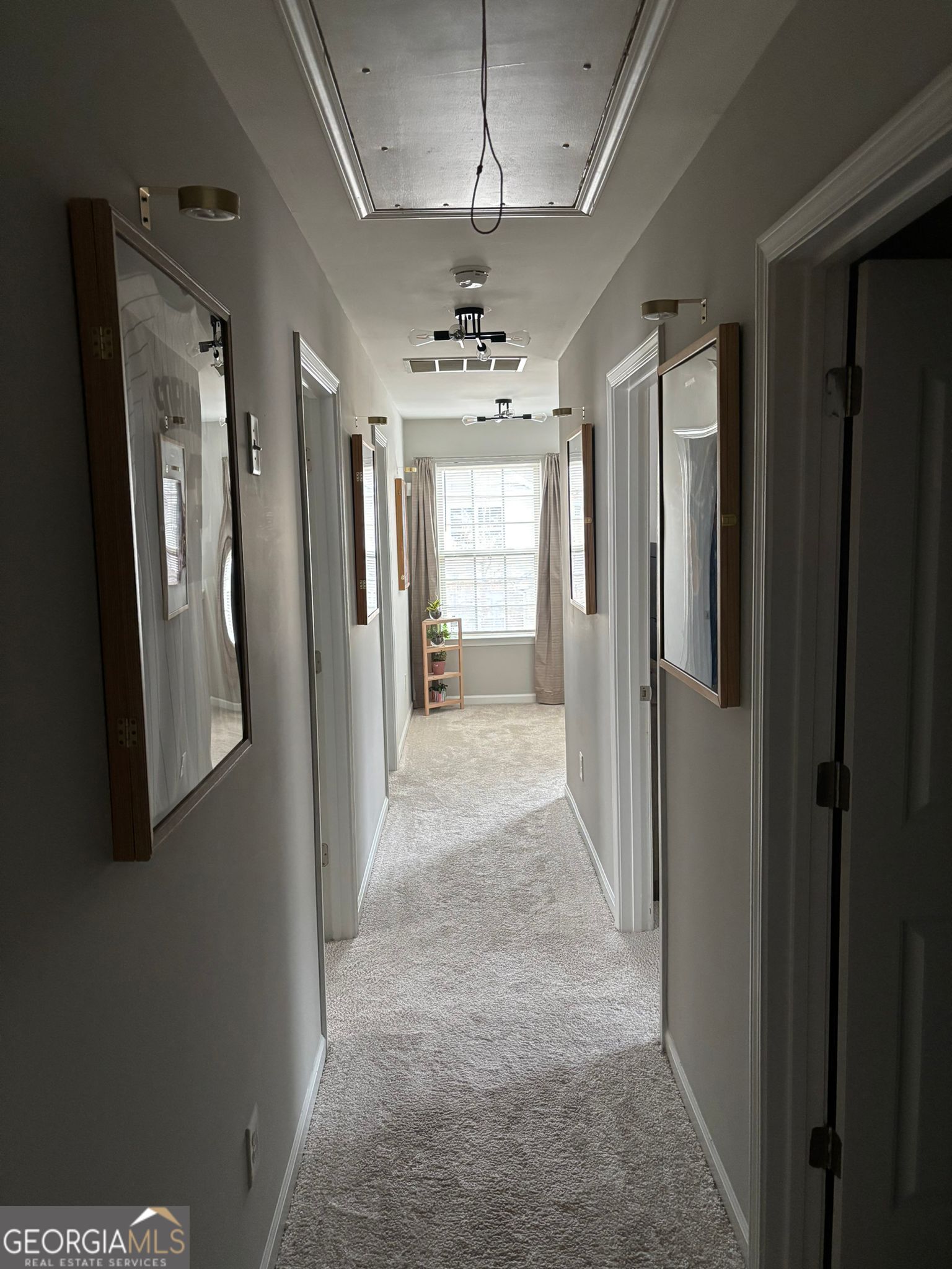 518 Tulip Lane