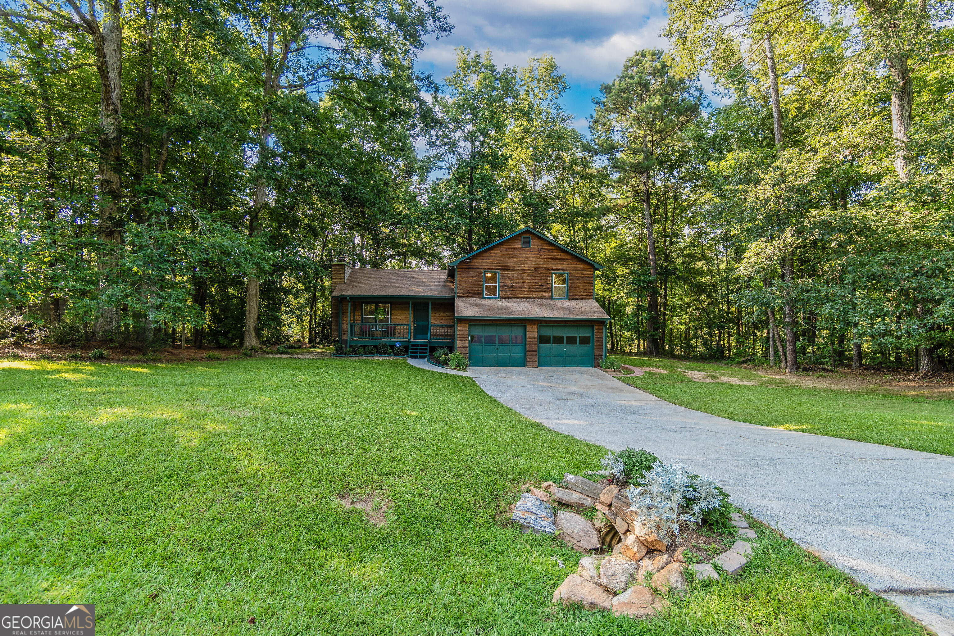 100 Lakeside Drive