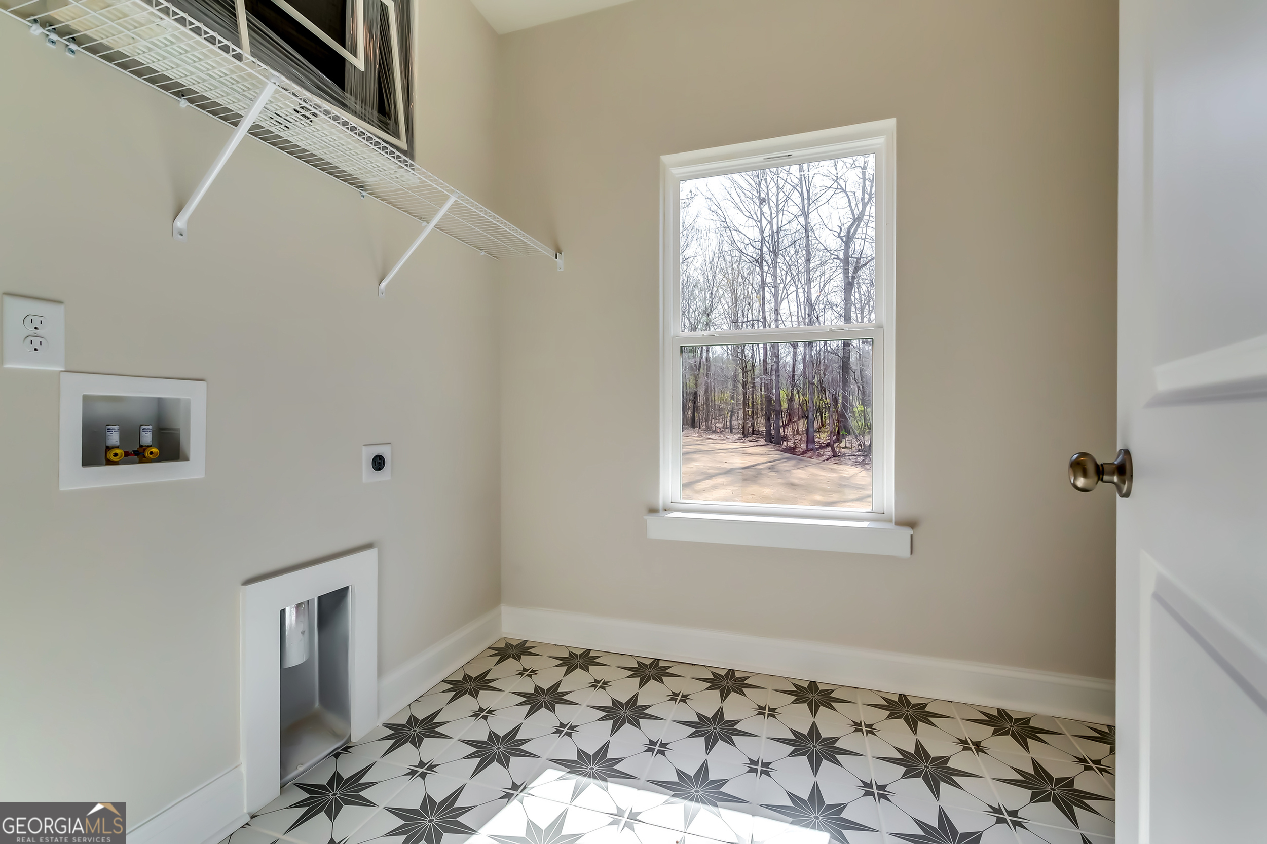 321 Principal Meridian Drive