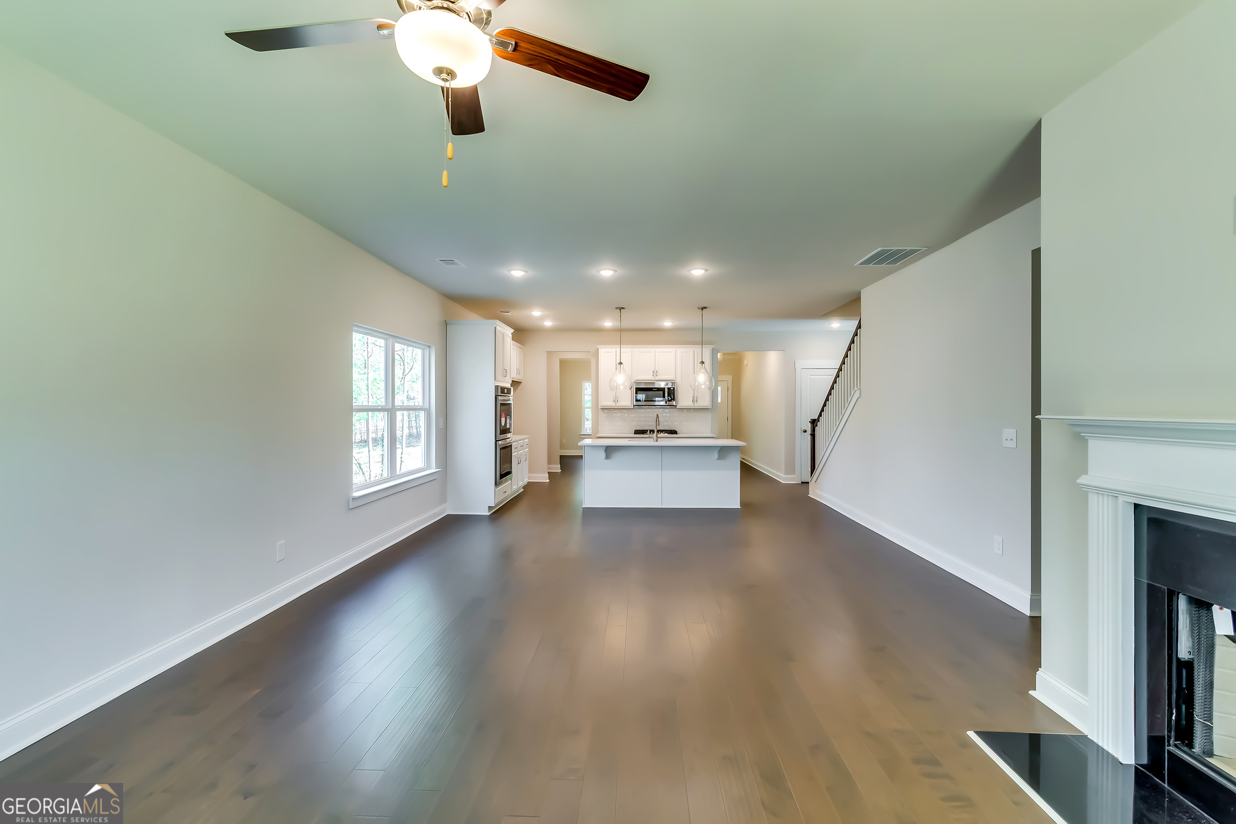 321 Principal Meridian Drive