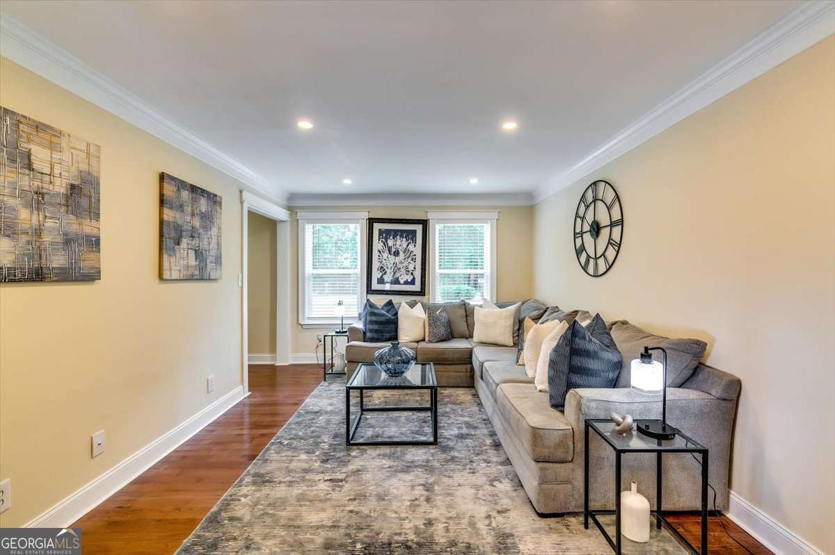 1493 Stoneleigh Hill Road