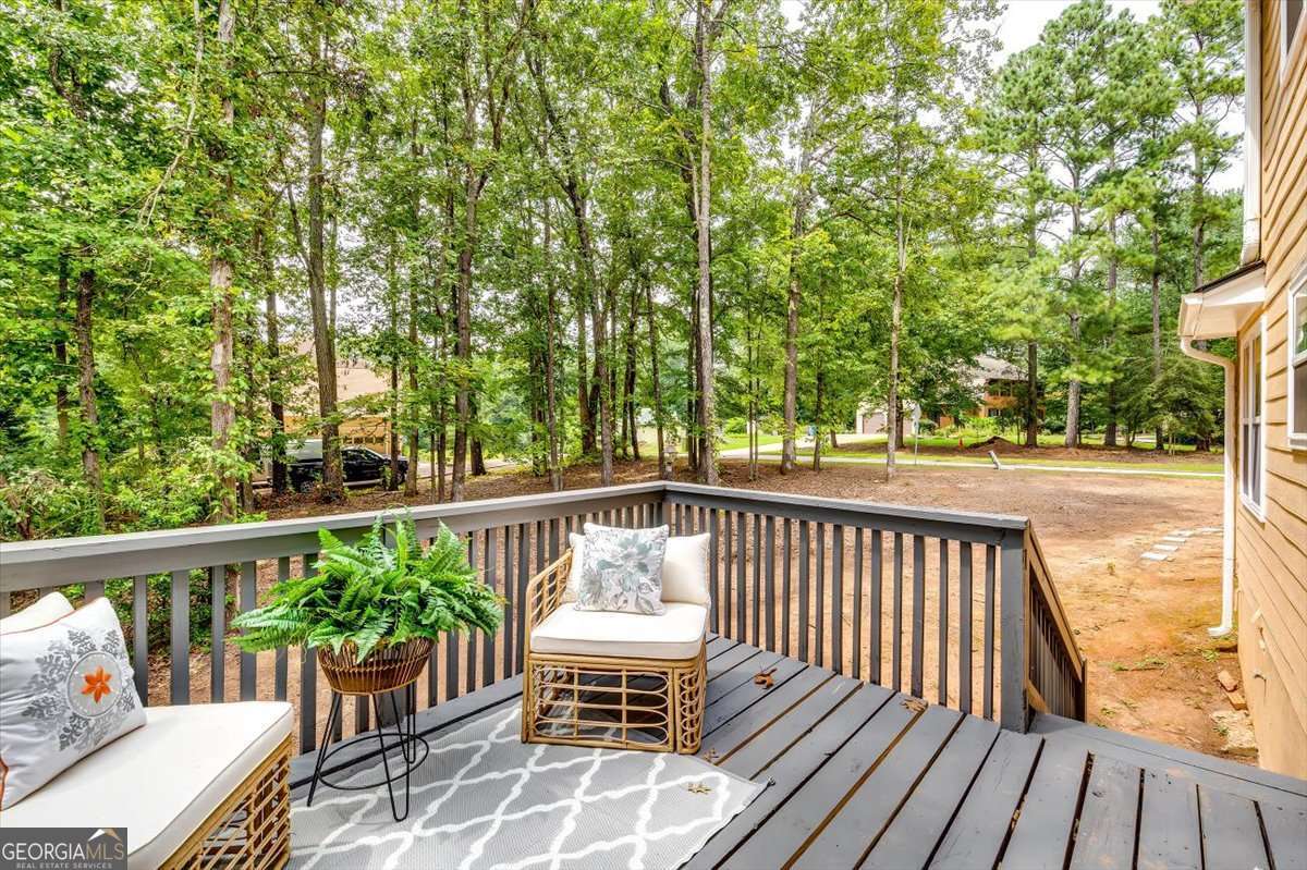 1493 Stoneleigh Hill Road