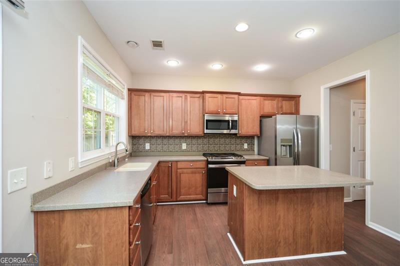 710 BERKELEY Terrace