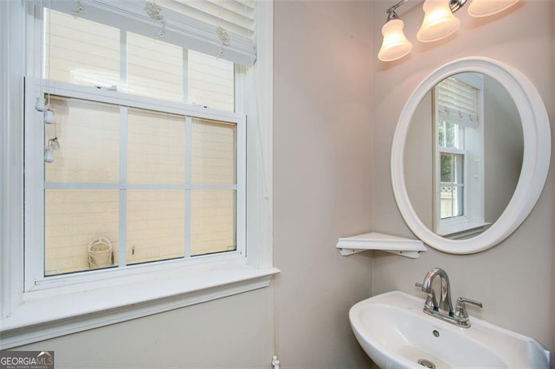 710 BERKELEY Terrace