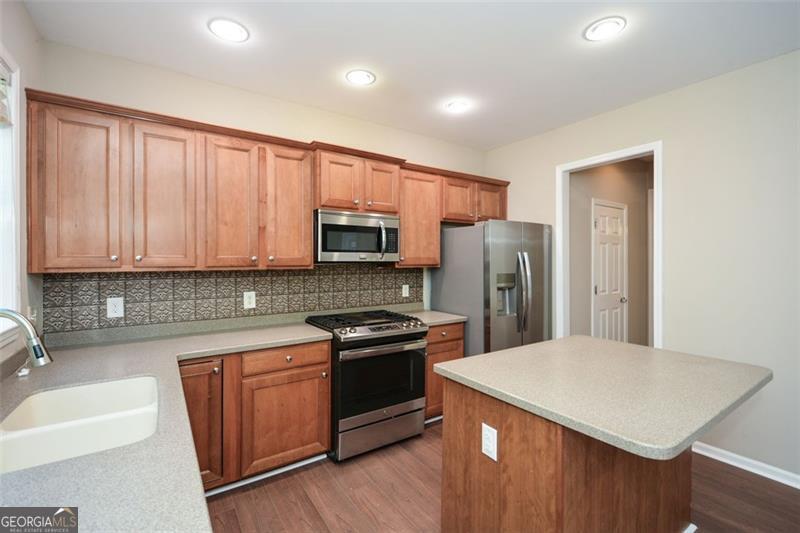 710 BERKELEY Terrace