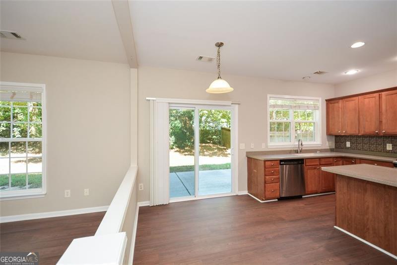 710 BERKELEY Terrace