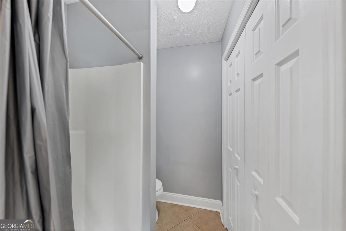 4731 Shadybrook Way SE