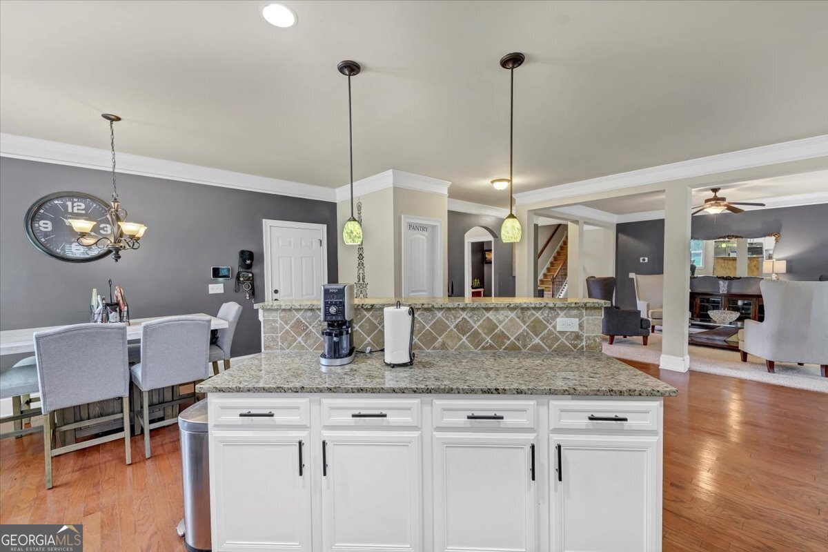 89 OATGRASS, Grayson