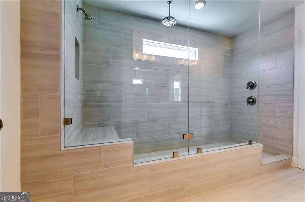 537 Principal Meridian Drive