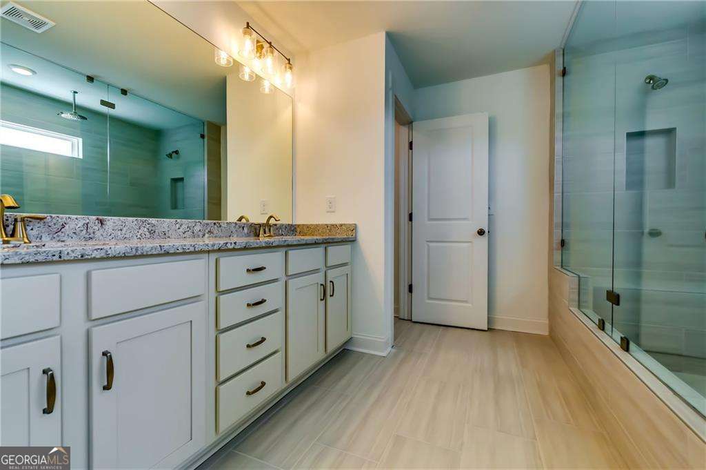 537 Principal Meridian Drive