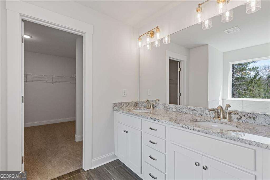 457 Principal Meridian Drive