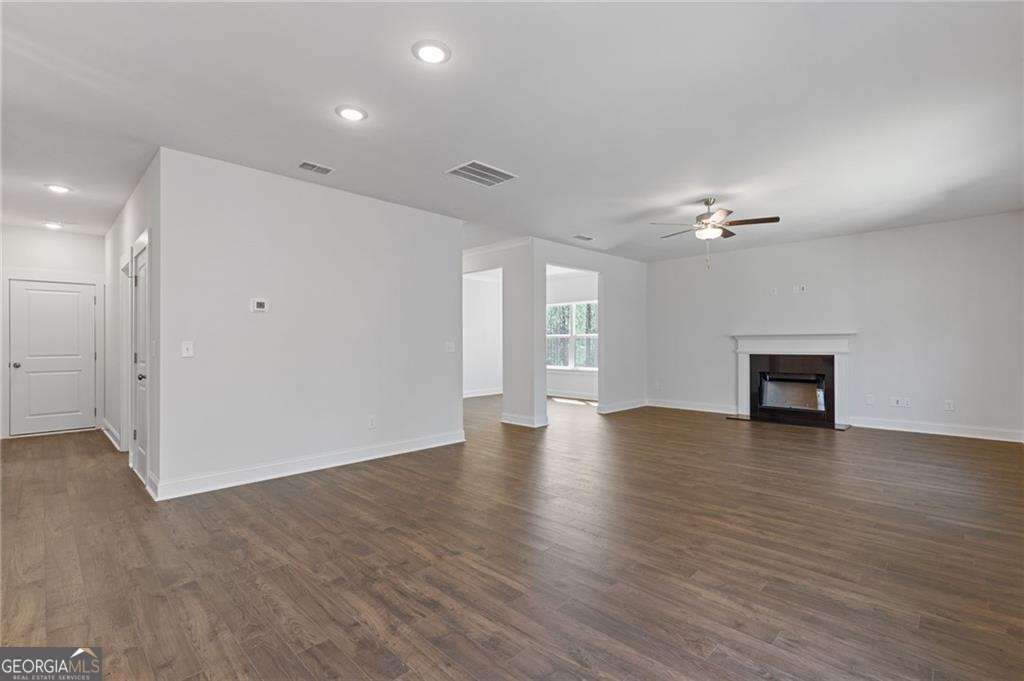 457 Principal Meridian Drive