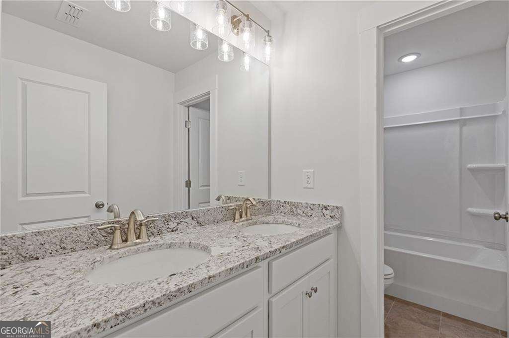 457 Principal Meridian Drive