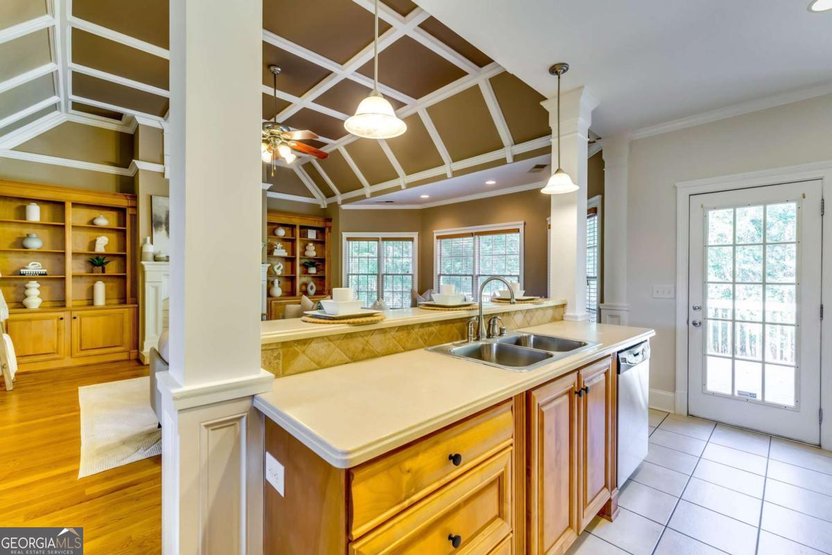 1761 Westminster Way