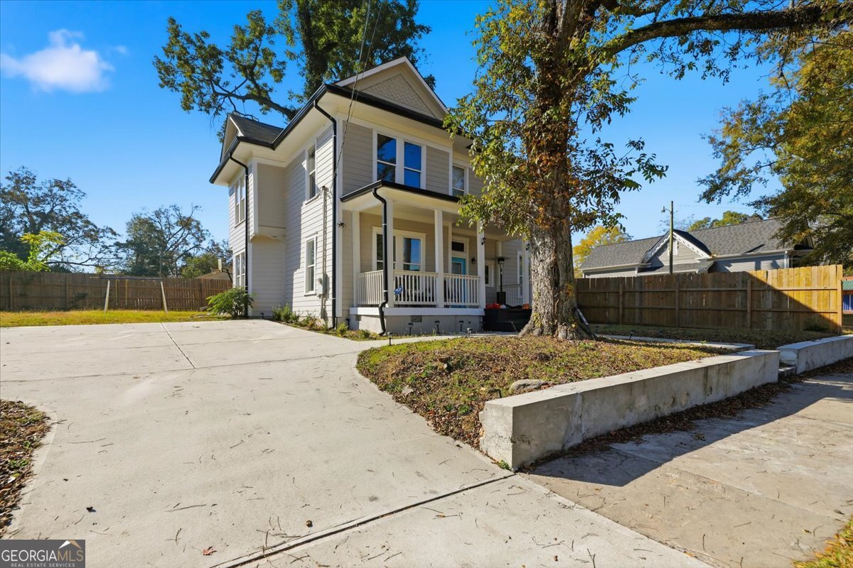 224 W Tinsley Street