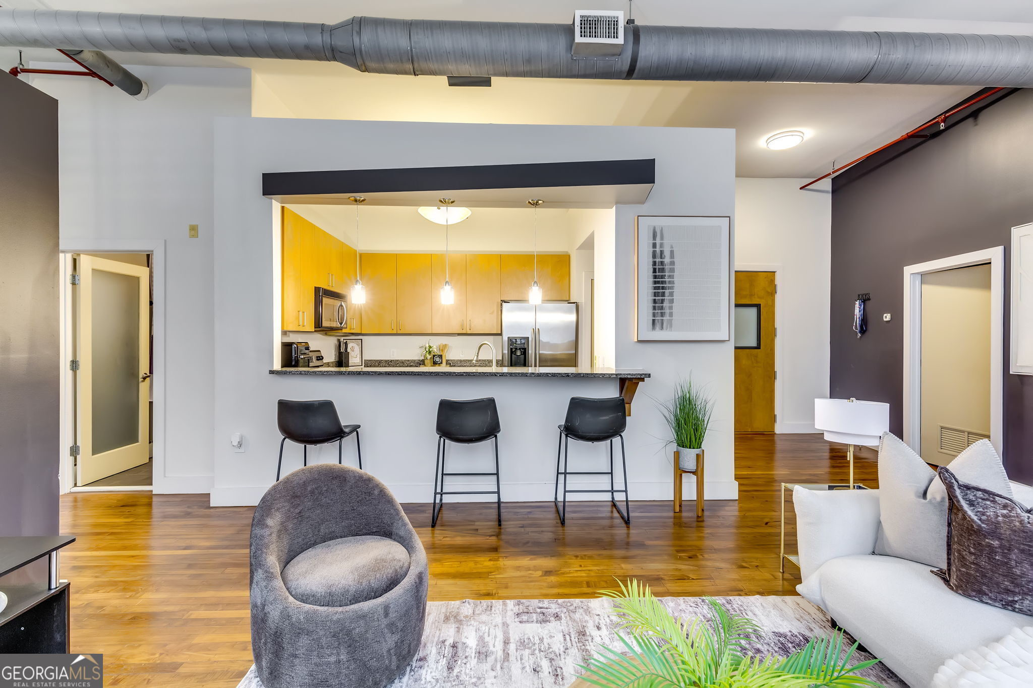 600 College Street # 101