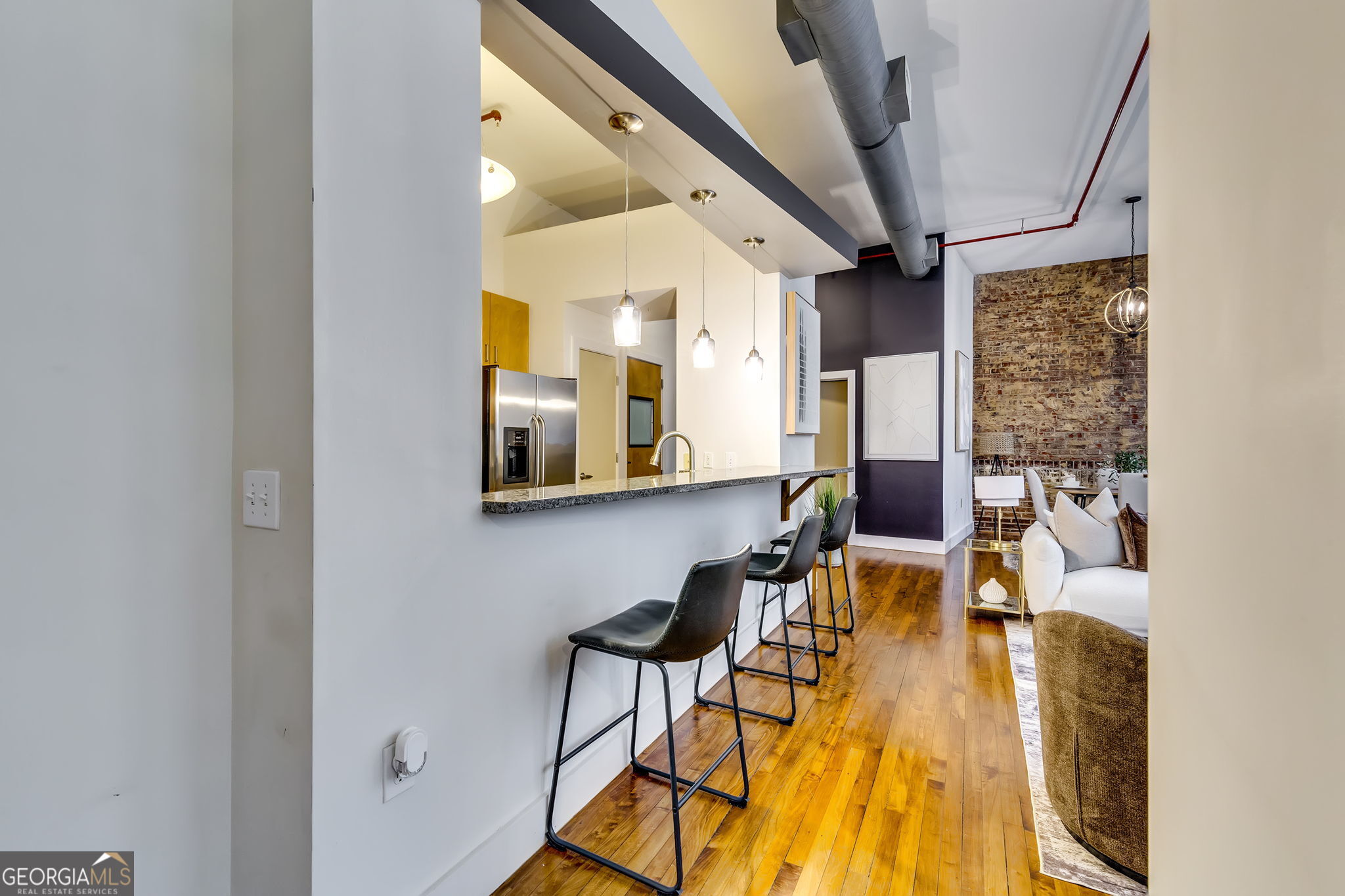 600 College Street # 101