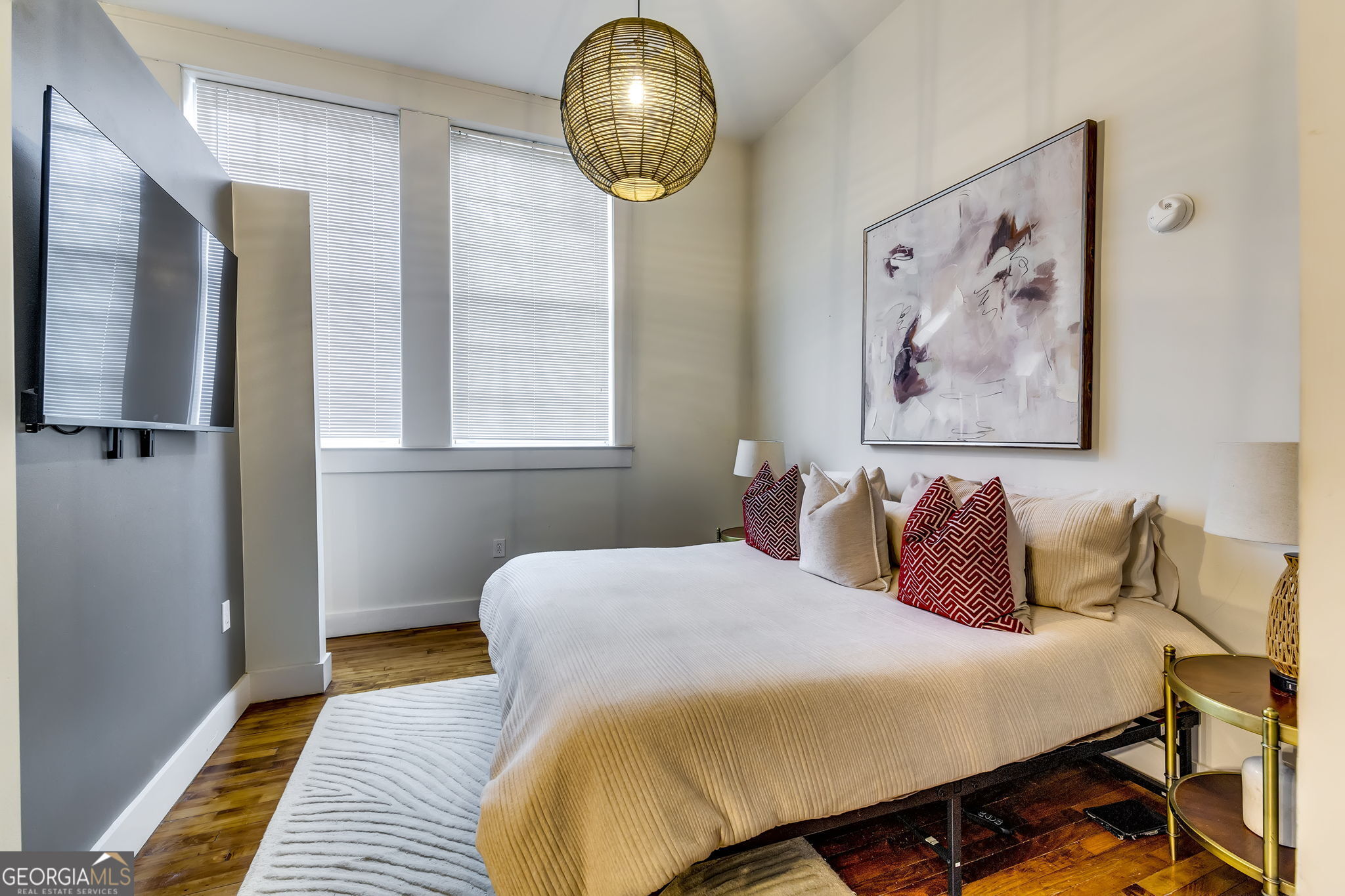 600 College Street # 101