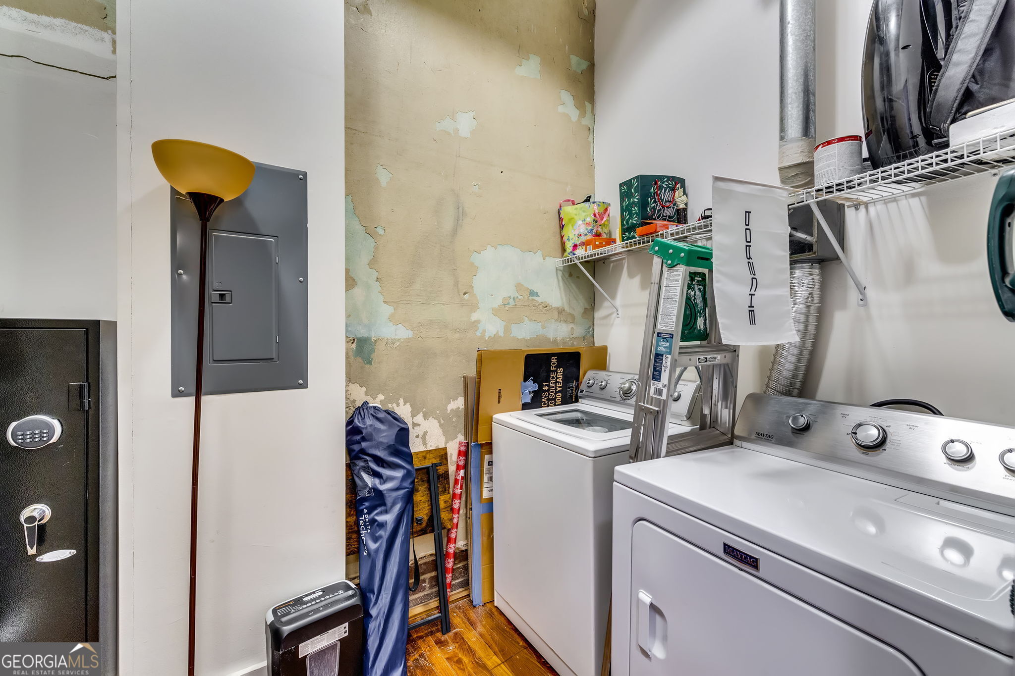 600 College Street # 101