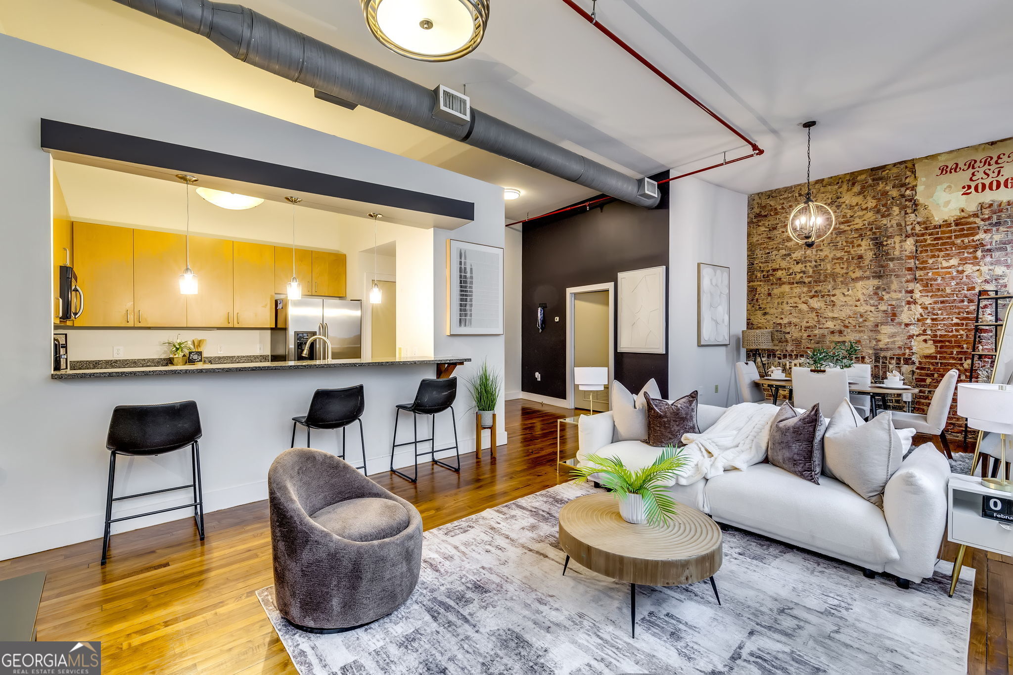 600 College Street # 101